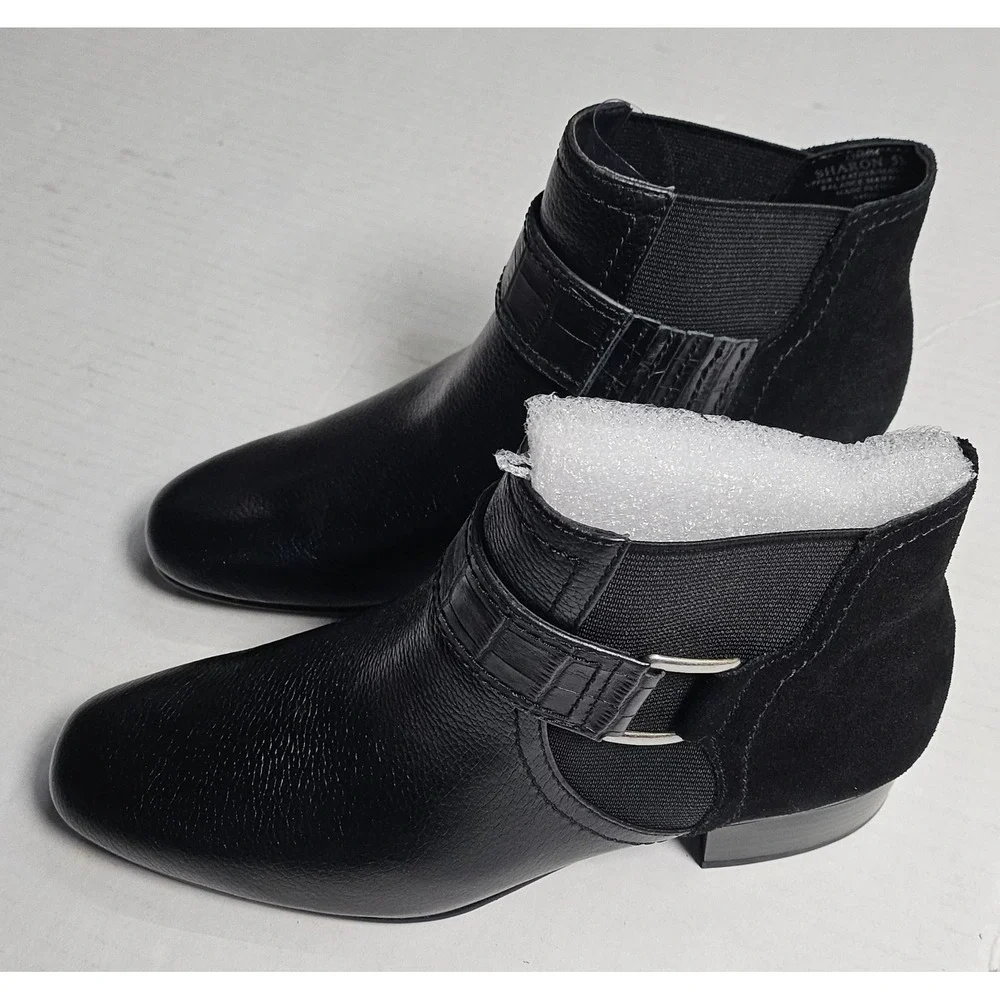 LOGO by Lori Goldstein Sharon Black Leather Suede Ankle Boots 5M A280998‎